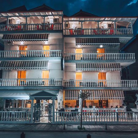 Hotel Kostas Olympiakí Aktí Екстериор снимка