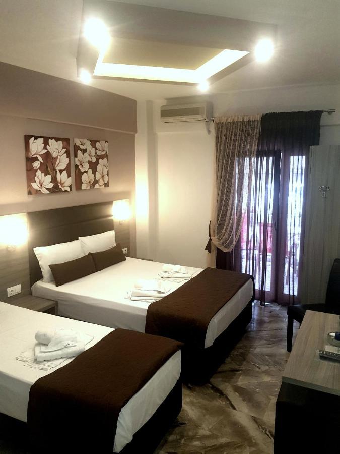 Hotel Kostas Olympiakí Aktí Екстериор снимка