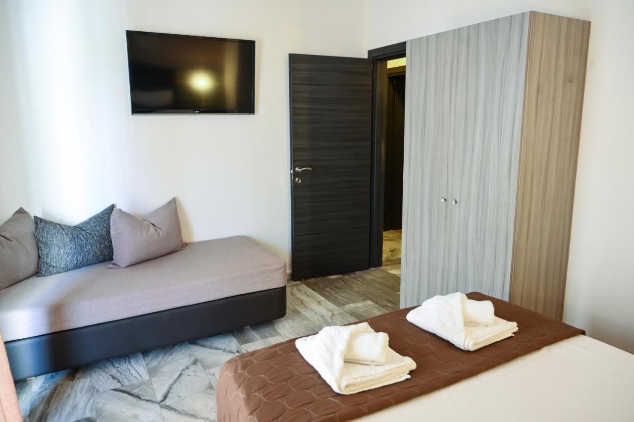 Hotel Kostas Olympiakí Aktí Екстериор снимка