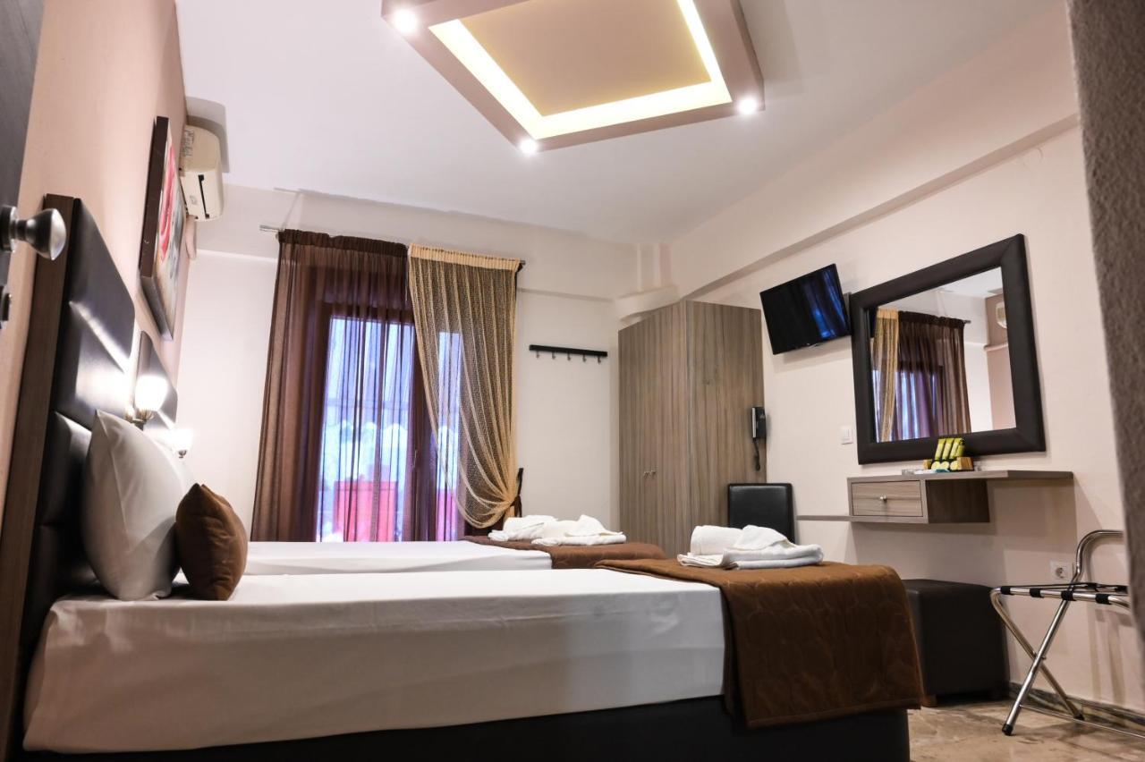 Hotel Kostas Olympiakí Aktí Екстериор снимка