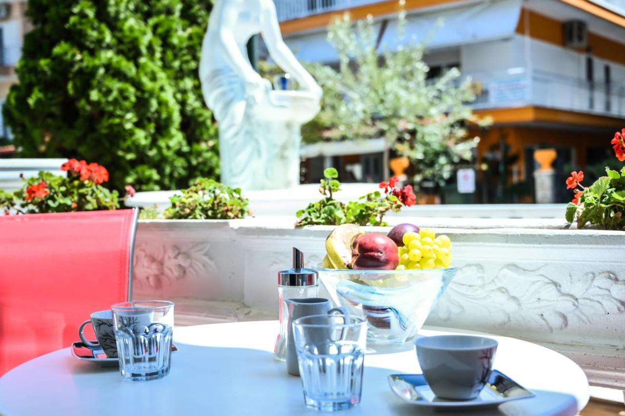 Hotel Kostas Olympiakí Aktí Екстериор снимка