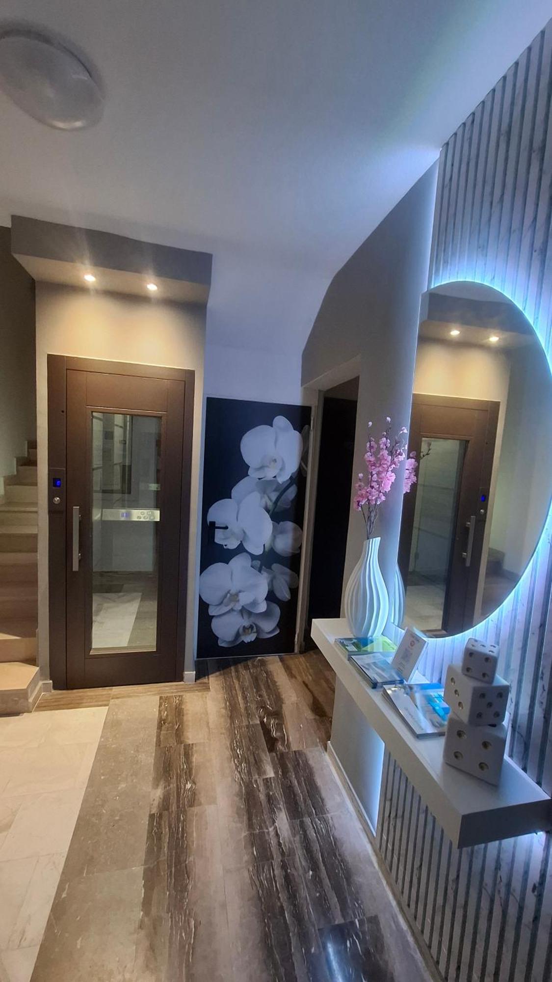 Hotel Kostas Olympiakí Aktí Екстериор снимка