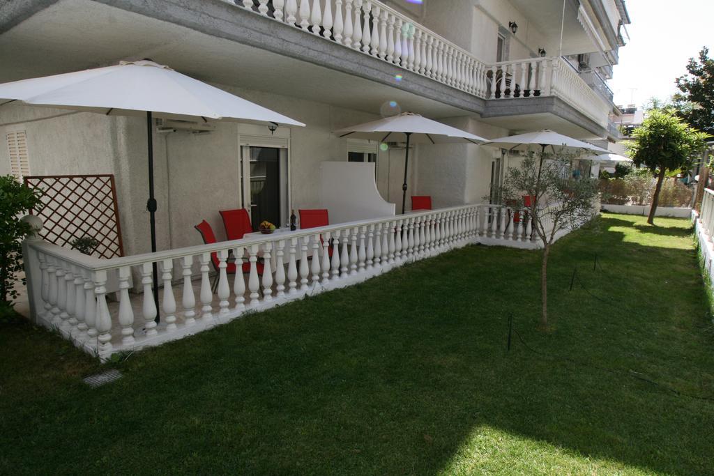 Hotel Kostas Olympiakí Aktí Екстериор снимка